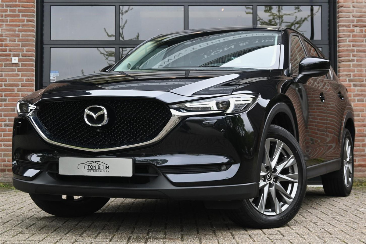Mazda CX-5 2.5 SkyActiv-G 194 Luxury Trekhaak Cruise 360 Cam '18 Mazda CX-5 2.5 SkyActiv-G 194 Luxury Trekhaak Cruise 360 Cam '18