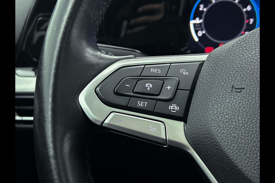 Volkswagen GOLF Variant 1.0 eTSI Life | PANO | TrekH | Mem seats | Addapt Cruise | Dealer onderH | 1e eig | NL-Auto |