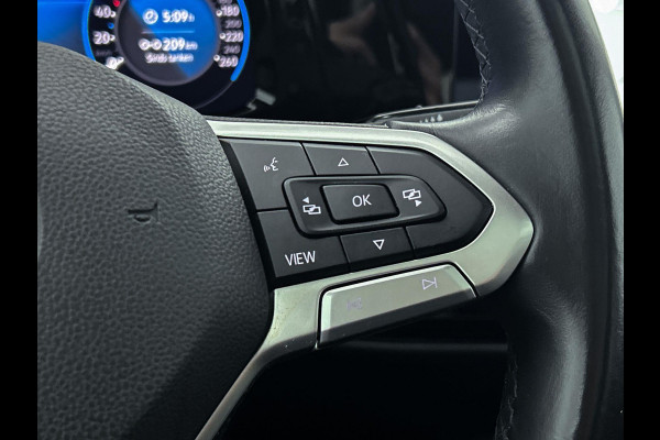 Volkswagen GOLF Variant 1.0 eTSI Life | PANO | TrekH | Mem seats | Addapt Cruise | Dealer onderH | 1e eig | NL-Auto |