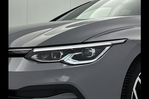 Volkswagen GOLF Variant 1.0 eTSI Life | PANO | TrekH | Mem seats | Addapt Cruise | Dealer onderH | 1e eig | NL-Auto |