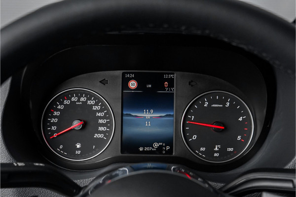Mercedes-Benz Sprinter 319 1.9 CDI L2H1 BPM Vrij Distronic Camera Trekhaak 3.5T