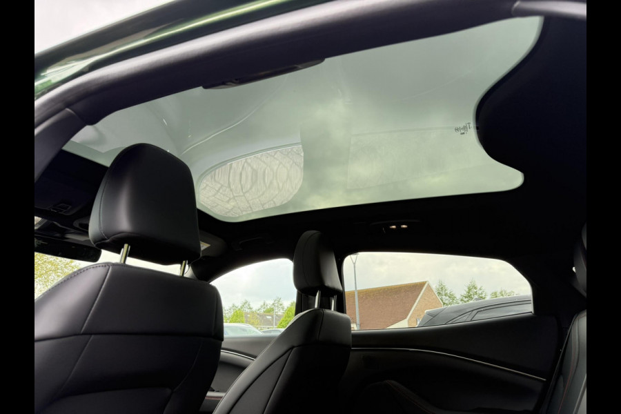Ford Mustang Mach-E Extended Premium RWD 98 kWh B&O Audio | Panorama dak | Afneembare Trekhaak | Zwarte Velgen
