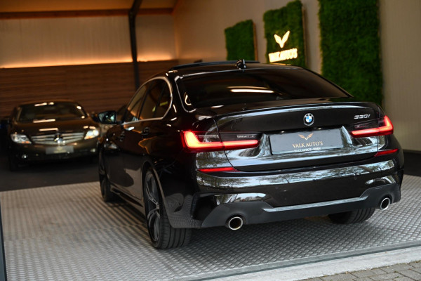BMW 3-serie 330i M-Sport Individual - Nappaleer - 360 Camera - Adaptive Cruise Control - Stuurverwarming - Keyless Entry - Schuifd