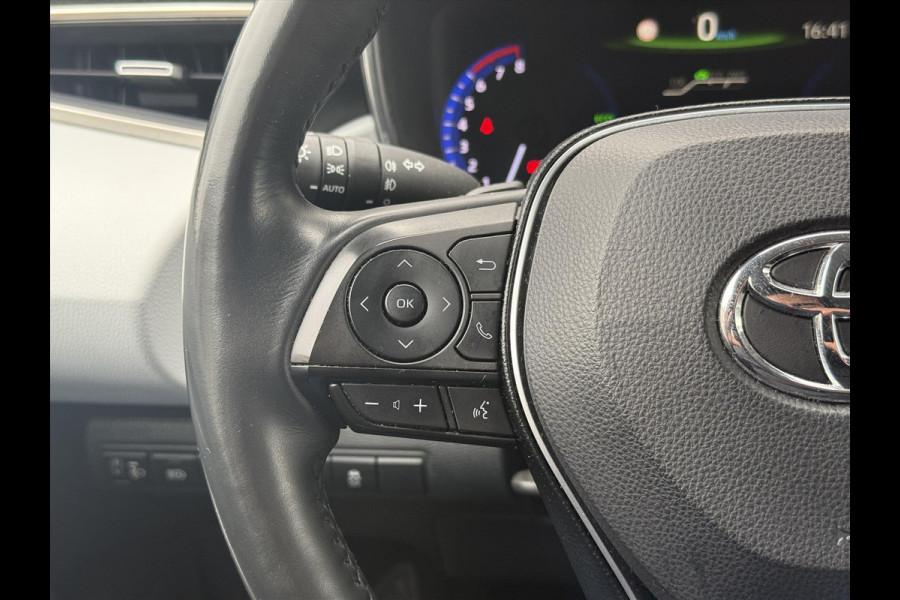 Toyota Corolla 2.0 Hybrid Style Plus JBL | Dodehoekherkenning, Parkeersensoren, Stoel + stuurverwarming, Apple CarPlay/Android Auto
