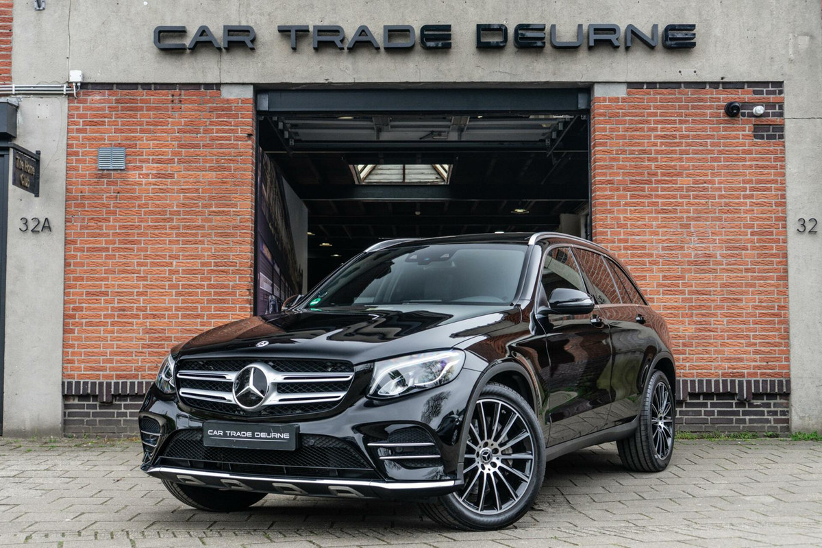 Mercedes-Benz GLC 250 4MATIC AMG Pano / Burmester / Trekhaak Mercedes-Benz GLC 250 4MATIC AMG Pano / Burmester / Trekhaak