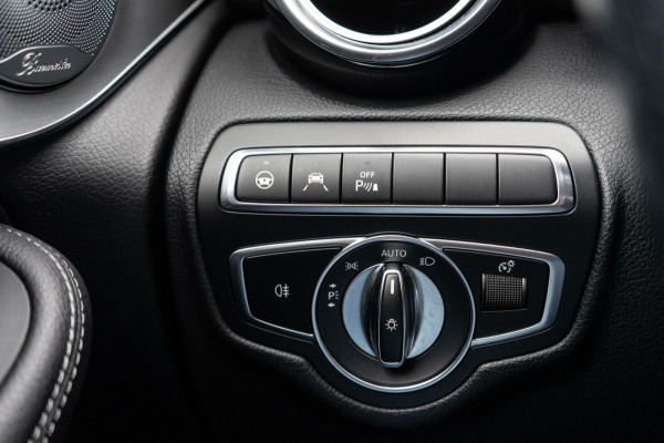 Mercedes-Benz GLC 250 4MATIC AMG Pano / Burmester / Trekhaak