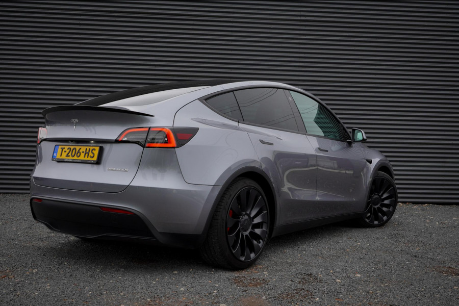 Tesla Model Y Performance AWD / 515 PK / Trekhaak / Marge / NL Auto / 1e Eig