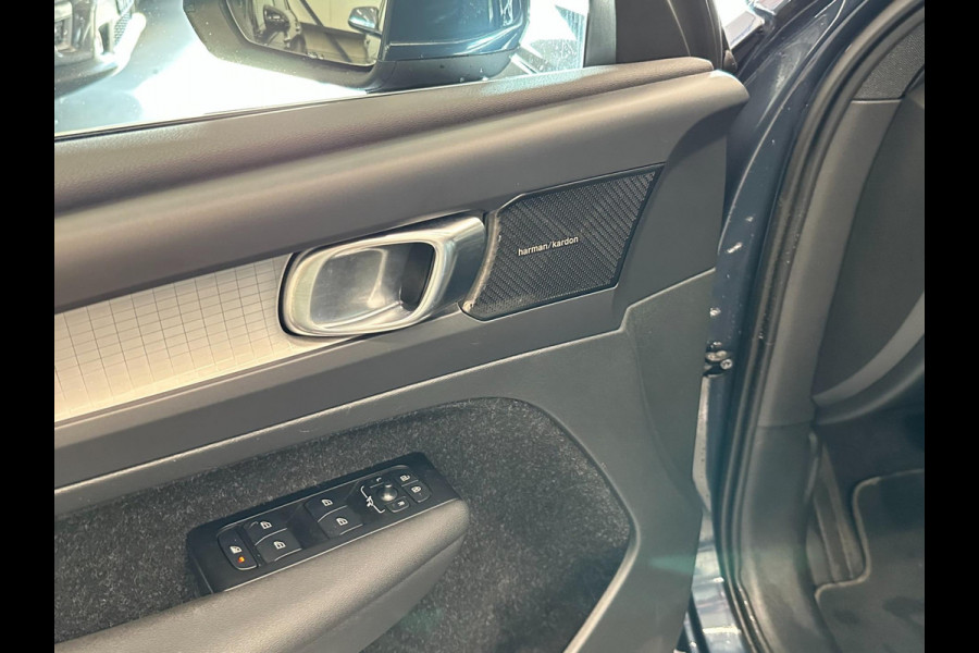 Volvo XC40 1.5 T4 Recharge Inscription | H&K | LED | Navi