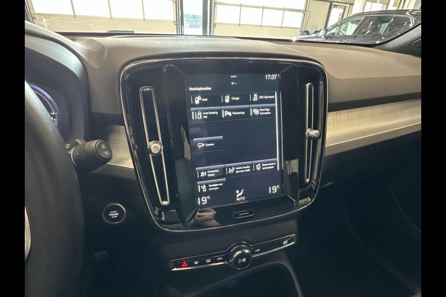 Volvo XC40 1.5 T4 Recharge Inscription | H&K | LED | Navi