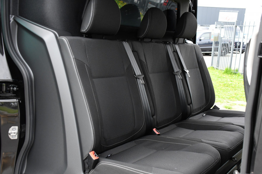 Renault Trafic 2.0 dCi 170 T29 L2H1 DC Luxe Black Edition Camera, Cruise, Carplay, 170PK, 2 x Schuifdeur, LED, Stoelverwarming, Clima, Keyless, Uniek!