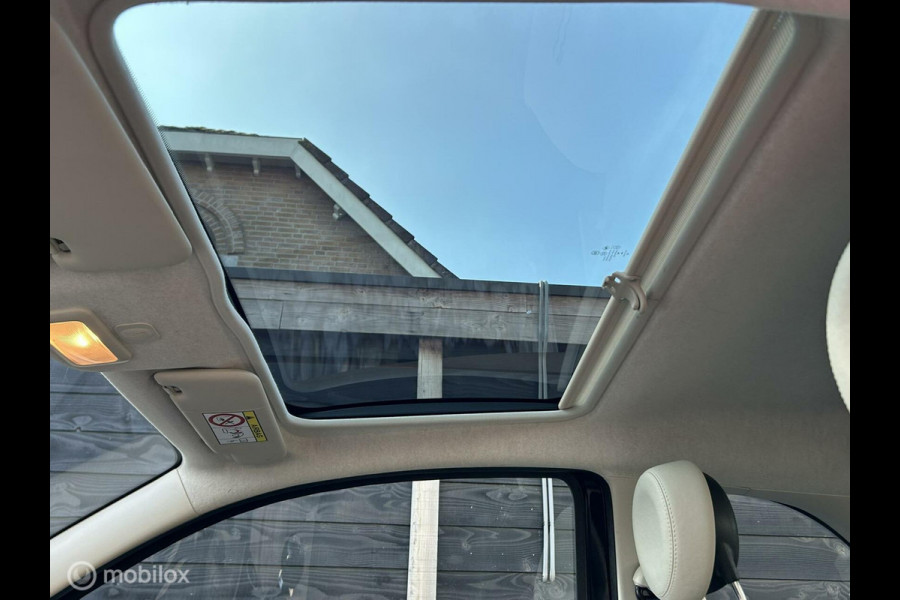 Fiat 500 1.0 Hybrid Rockstar Vol Lederen Bekleding / Clima / groot scherm carplay / Panodak / 56.460 KM!!