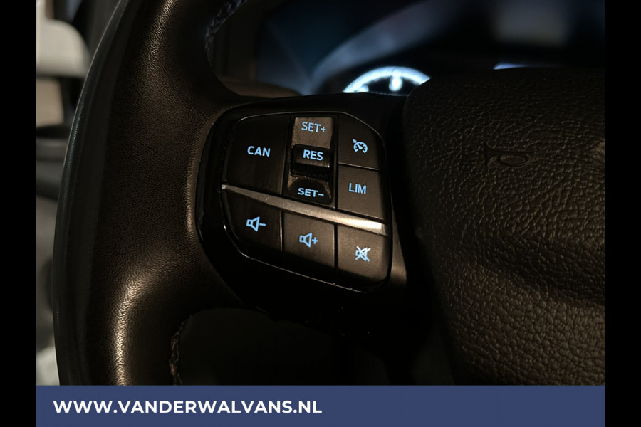 Ford Transit Custom 2.0 TDCI 131pk L2H1 Euro6 Airco | Cruisecontrol | LED | Verwarmde voorruit | Parkeersensoren, Bijrijdersbank, 2800kg Trekvermogen