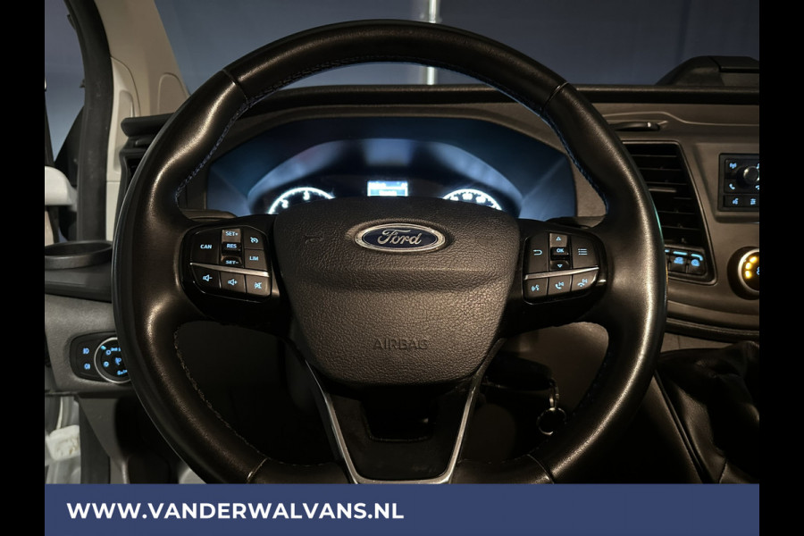 Ford Transit Custom 2.0 TDCI 131pk L2H1 Euro6 Airco | Cruisecontrol | LED | Verwarmde voorruit | Parkeersensoren, Bijrijdersbank, 2800kg Trekvermogen