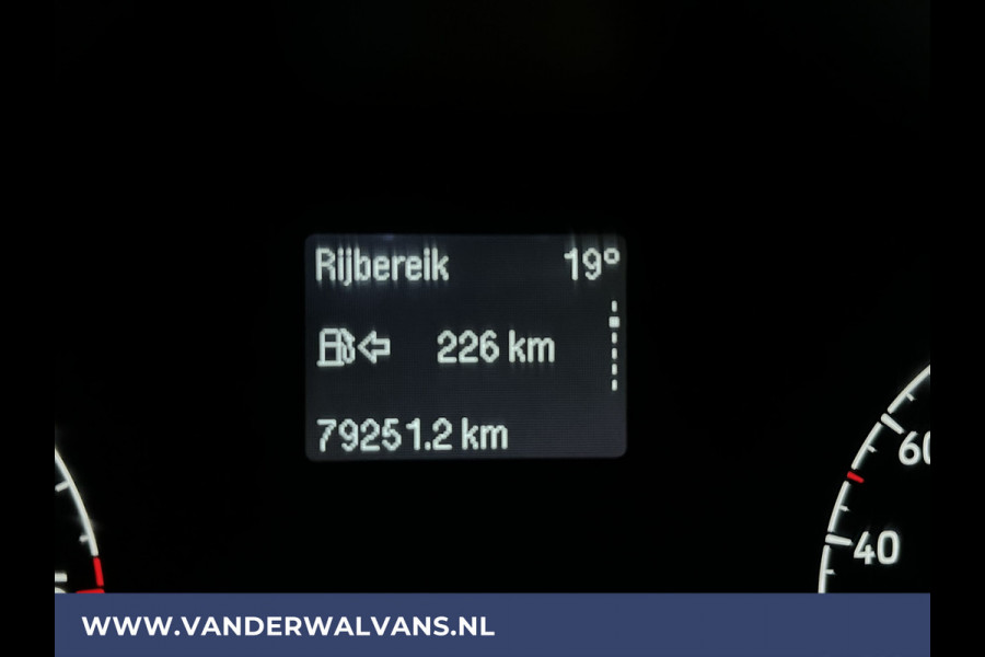 Ford Transit Custom 2.0 TDCI 131pk L2H1 Euro6 Airco | Cruisecontrol | LED | Verwarmde voorruit | Parkeersensoren, Bijrijdersbank, 2800kg Trekvermogen