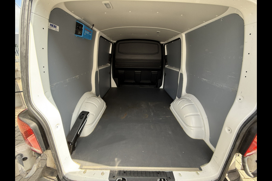 Volkswagen Transporter 2.0 TDI 110PK L1H1 EURO6 Cruise/app connect/navigatie systeem