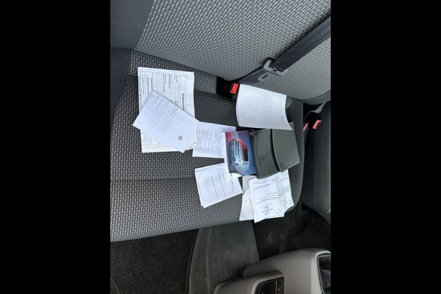 Volkswagen Transporter 2.0 TDI 110PK L1H1 EURO6 Cruise/app connect/navigatie systeem