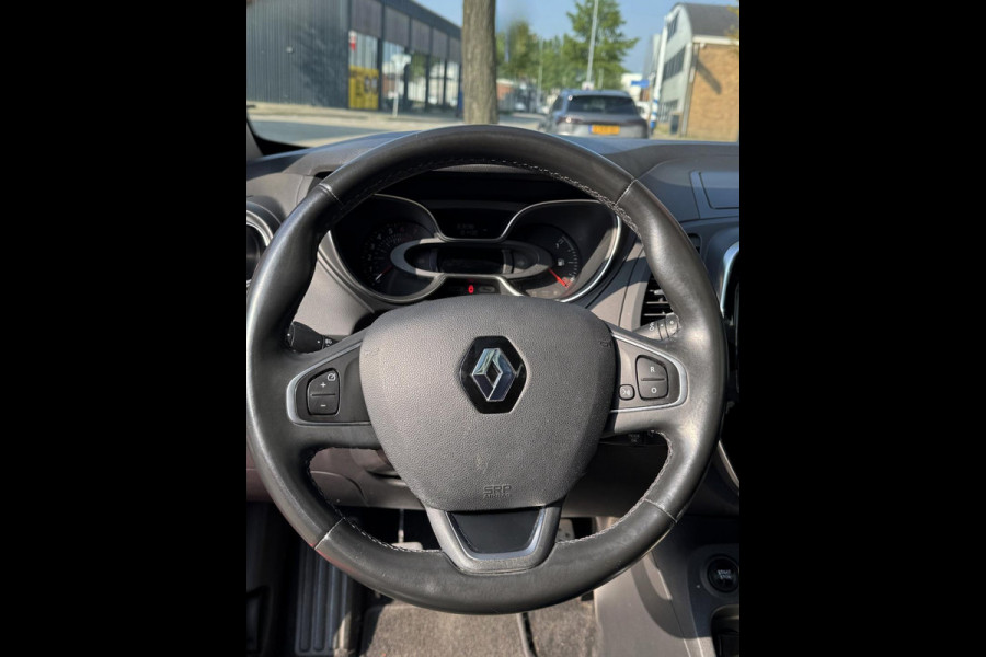 Renault Captur 0.9 TCe Edition One - Panorama dak I Navigatie I Leer I Airco I Sport velgen I LED I PDC I Dealer onderhouden