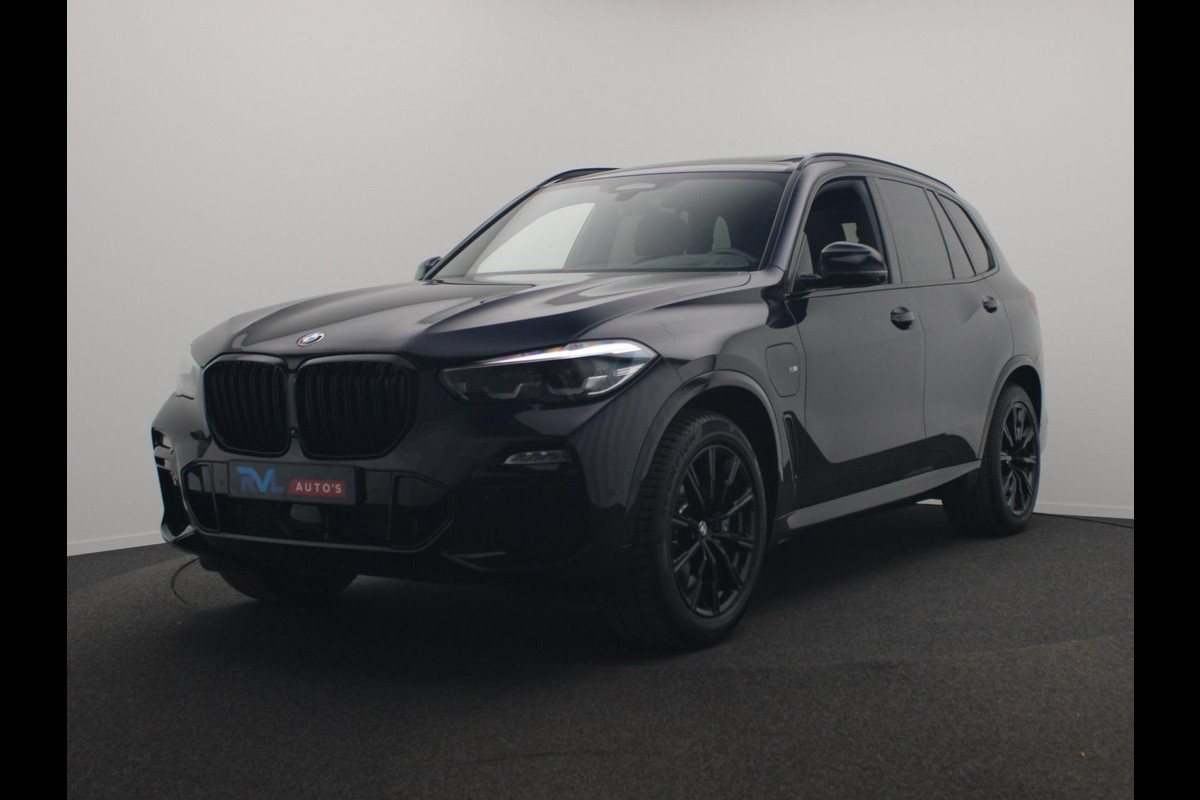BMW X5 XDrive45e High Executive M/Sport Pano/dak Head/up Rondomzicht/Camera BMW X5 XDrive45e High Executive M/Sport Pano/dak Head/up Rondomzicht/Camera