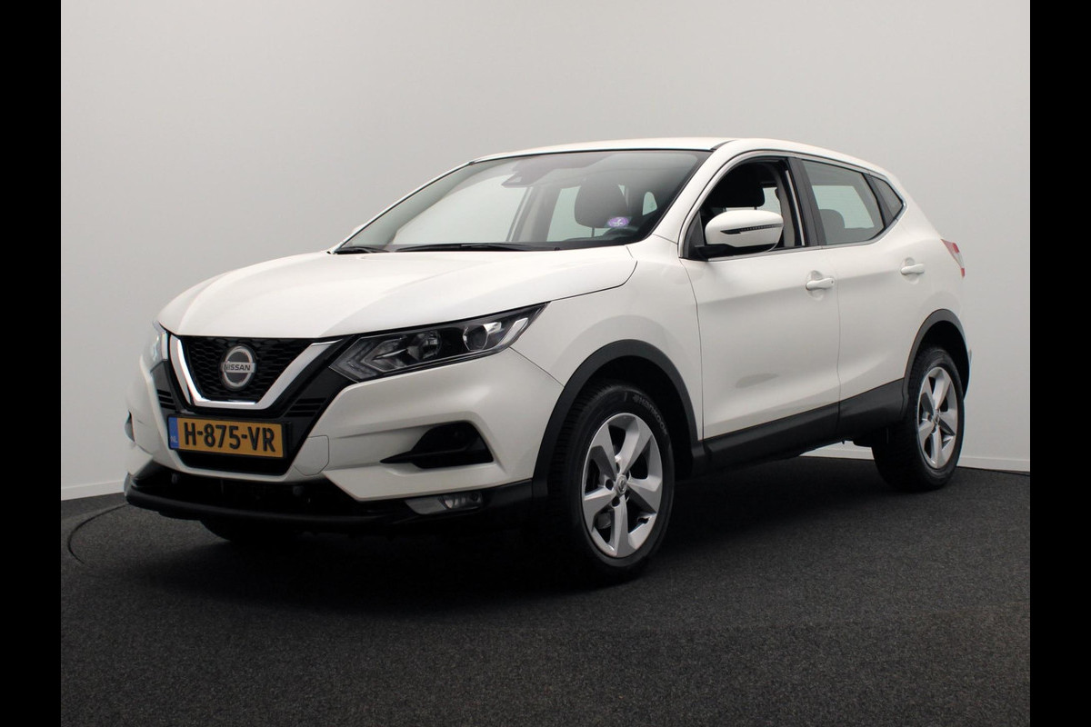 Nissan QASHQAI 1.3 DIG-T Automaat 160 pk Carplay Navigatie Camera Climate-control Cruise Nissan QASHQAI 1.3 DIG-T Automaat 160 pk Carplay Navigatie Camera Climate-control Cruise