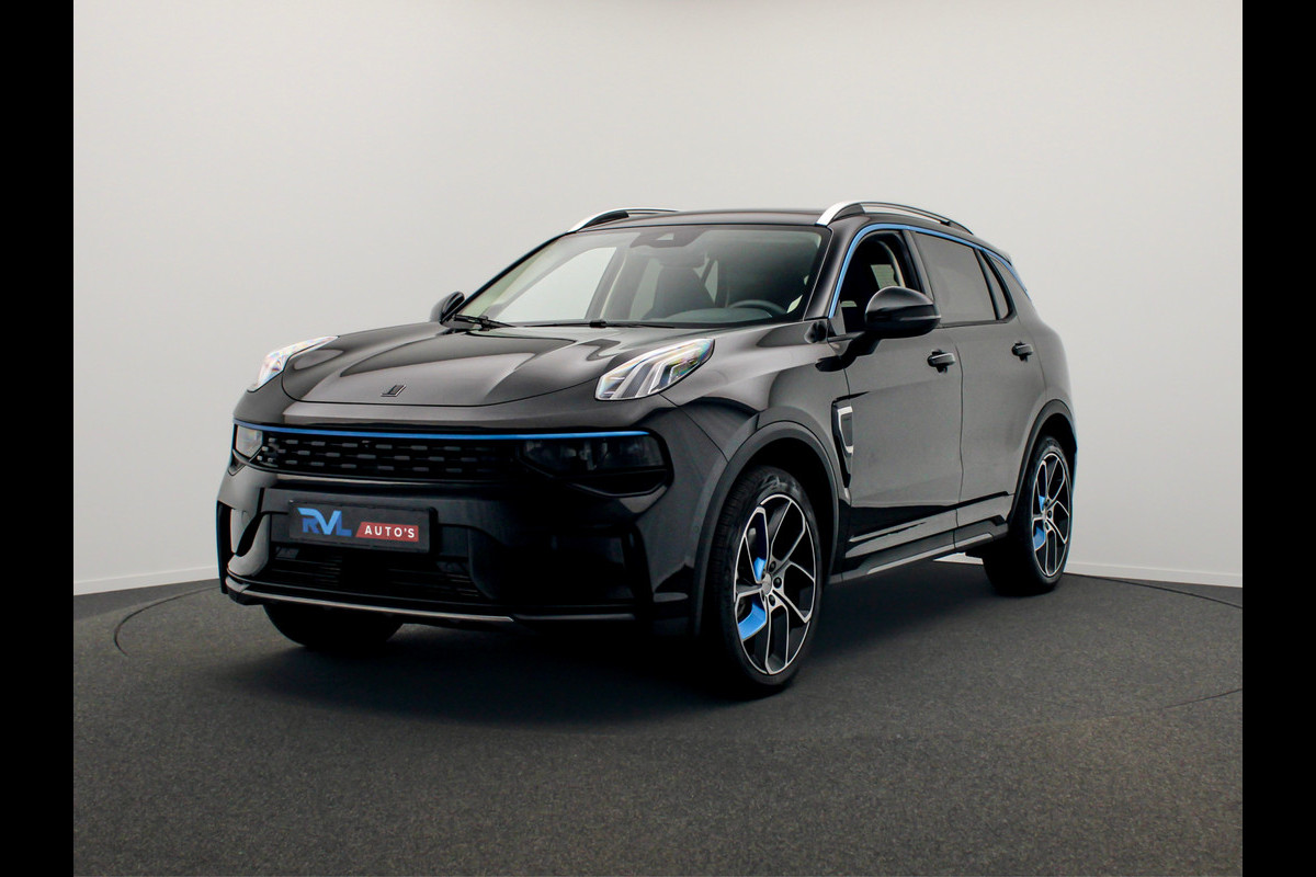 Lynk & Co 01 1.5 261PK Plug-in Hybrid *Fabrieksgarantie* 360* camera Pano/dak Apple/Carplay Adaptive/Cruise Lynk & Co 01 1.5 261PK Plug-in Hybrid *Fabrieksgarantie* 360* camera Pano/dak Apple/Carplay Adaptive/Cruise