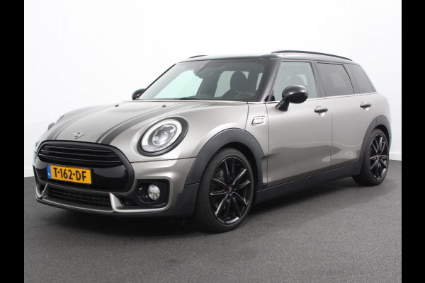 MINI Clubman 1.5 Cooper Chili Hyde Park Climate control Cruise control Voorstoelen verwarmd Parkeersensor achter LED Apple Carplay/ Android Auto