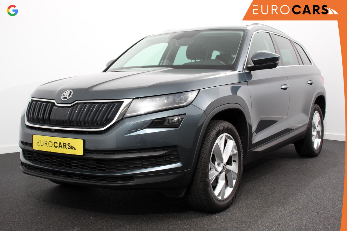 Škoda Kodiaq 1.5 TSI 150pk Automaat Style 7p. Navigatie Apple Carplay/Android Auto Adaptive Cruise Control Parkeersensoren Camera Elektrische achterklep Stoel- en stuurverwarming Virtual Cockpit Keyless Entry/Start Ledverlichting Getinte ramen Climate Control Škoda Kodiaq 1.5 TSI 150pk Automaat Style 7p. Navigatie Apple Carplay/Android Auto Adaptive Cruise Control Parkeersensoren Camera Elektrische achterklep Stoel- en stuurverwarming Virtual Cockpit Keyless Entry/Start Ledverlichting Getinte ramen Climate Control