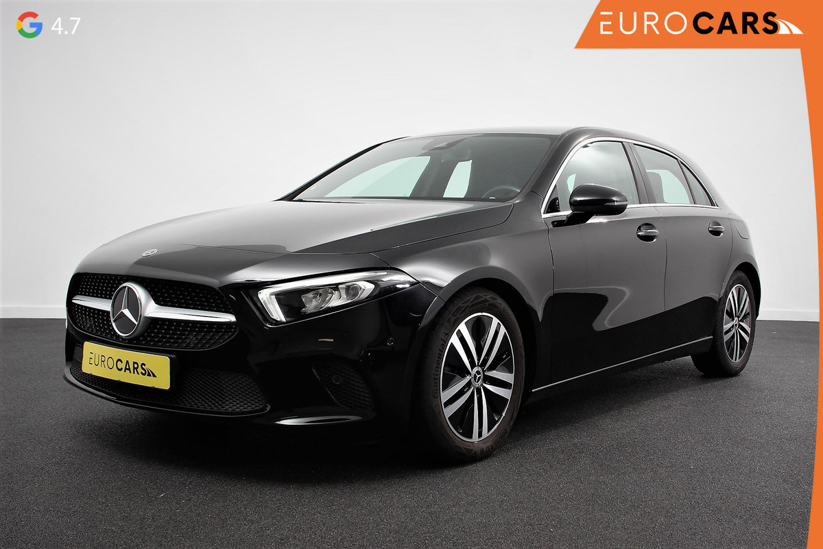 Mercedes-Benz A-Klasse 200 Automaat Progressive Navigatie Camera Climate Control Cruise Control Lane Assist Keyless Go Verkeersbord Herkenning 17 Inch Lichtmetaal Mercedes-Benz A-Klasse 200 Automaat Progressive Navigatie Camera Climate Control Cruise Control Lane Assist Keyless Go Verkeersbord Herkenning 17 Inch Lichtmetaal