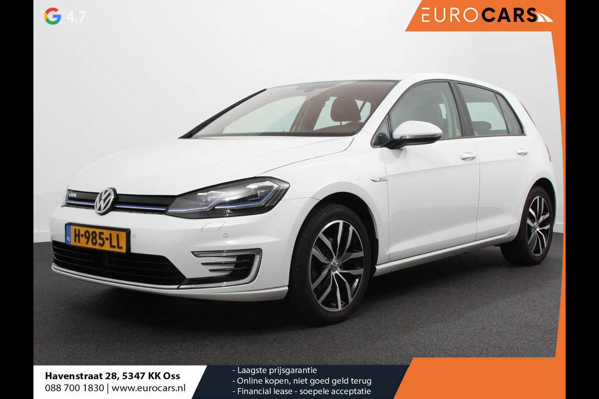 Volkswagen e-Golf e-Golf Edition | Digitale Cockpit | Navigatie | Climate Control | Cruise control adaptief | Camera | Parkeer sensoren | Lichtmetalen Velgen 17" | Volkswagen e-Golf e-Golf Edition | Digitale Cockpit | Navigatie | Climate Control | Cruise control adaptief | Camera | Parkeer sensoren | Lichtmetalen Velgen 17" |