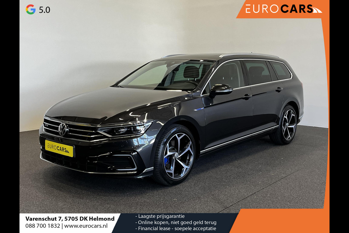 Volkswagen Passat Variant 1.4 TSI PHEV GTE Elegance Panoramadak Trekhaak Navigatie Apple Carplay/Android Auto Camera Parkeersensoren Stoelverwarming Virtual Cockpit Climate Control Volkswagen Passat Variant 1.4 TSI PHEV GTE Elegance Panoramadak Trekhaak Navigatie Apple Carplay/Android Auto Camera Parkeersensoren Stoelverwarming Virtual Cockpit Climate Control