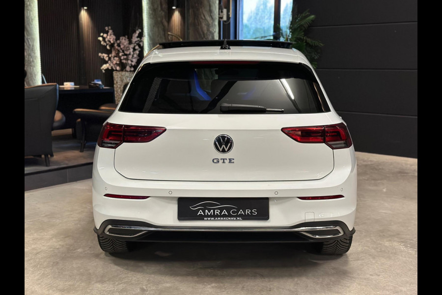 Volkswagen Golf 1.4 eHybrid GTE|PANO|STOELVERW|BOMVOL