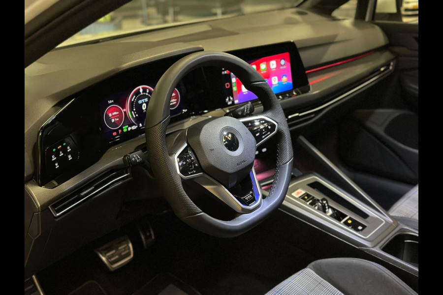 Volkswagen Golf 1.4 eHybrid GTE|PANO|STOELVERW|BOMVOL