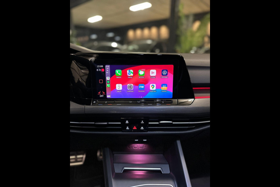 Volkswagen Golf 1.4 eHybrid GTE|PANO|STOELVERW|BOMVOL