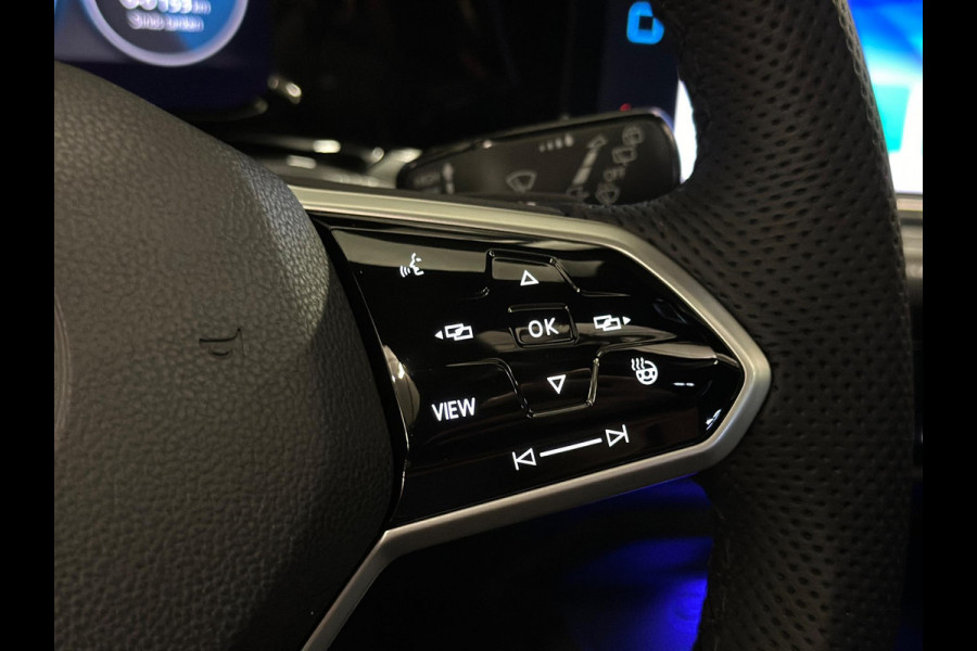 Volkswagen Golf 1.4 eHybrid GTE|PANO|STOELVERW|BOMVOL