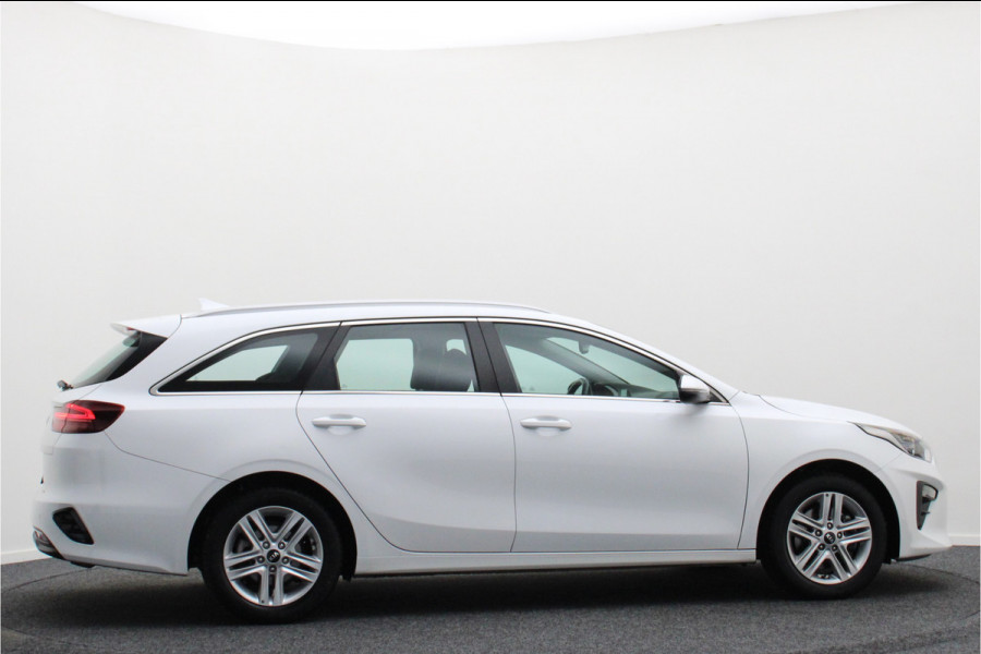 Kia Ceed Sportswagon 1.0 T-GDi DynamicLine Climate, Cruise, Camera, Apple Carplay, PDC, Elektrisch Pakket, DAB, 16''