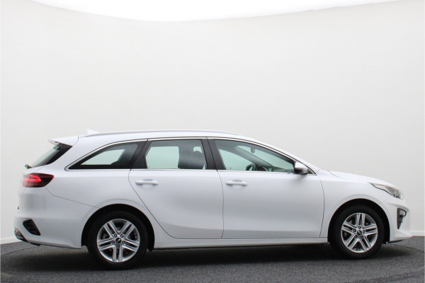 Kia Ceed Sportswagon 1.0 T-GDi DynamicLine Climate, Cruise, Camera, Apple Carplay, PDC, Elektrisch Pakket, DAB, 16''