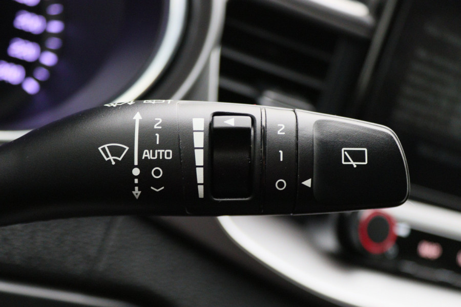 Kia Ceed Sportswagon 1.0 T-GDi DynamicLine Climate, Cruise, Camera, Apple Carplay, PDC, Elektrisch Pakket, DAB, 16''