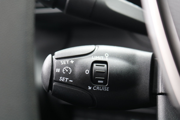 Peugeot e-Partner 136 L1 50 kWh Airco Camera