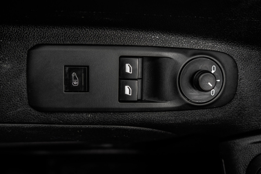 Opel Combo 1.6D L1H1 | Carplay | Inrichting | Navigatie | Cruise | Airco | | PDC | Euro 6