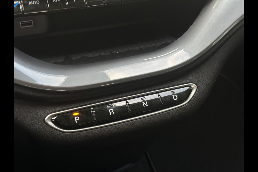 Fiat 500 Electric, 3700 km, climaat control, navigatie, Apple carplay, digitaal cocpit