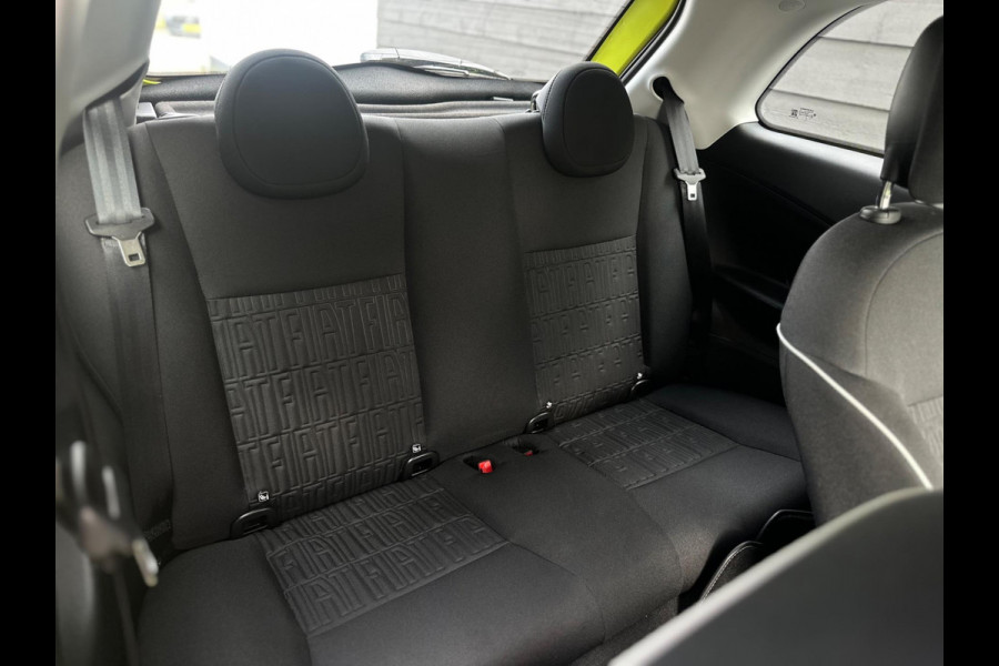 Fiat 500 Electric, 3700 km, climaat control, navigatie, Apple carplay, digitaal cocpit