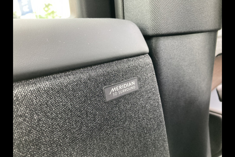Land Rover Range Rover Sport P460e Dynamic SE PHEV | Direct leverbaar! NL auto | 23” ‘Style 1075’ | Pano schuif-/kanteldak [041CZ] | Meridian™ 3D Surround [025MN] | Walnut houtfineer [088UM] | Elek. trekhaak [028LD] | Cold Climate Pack [072BI