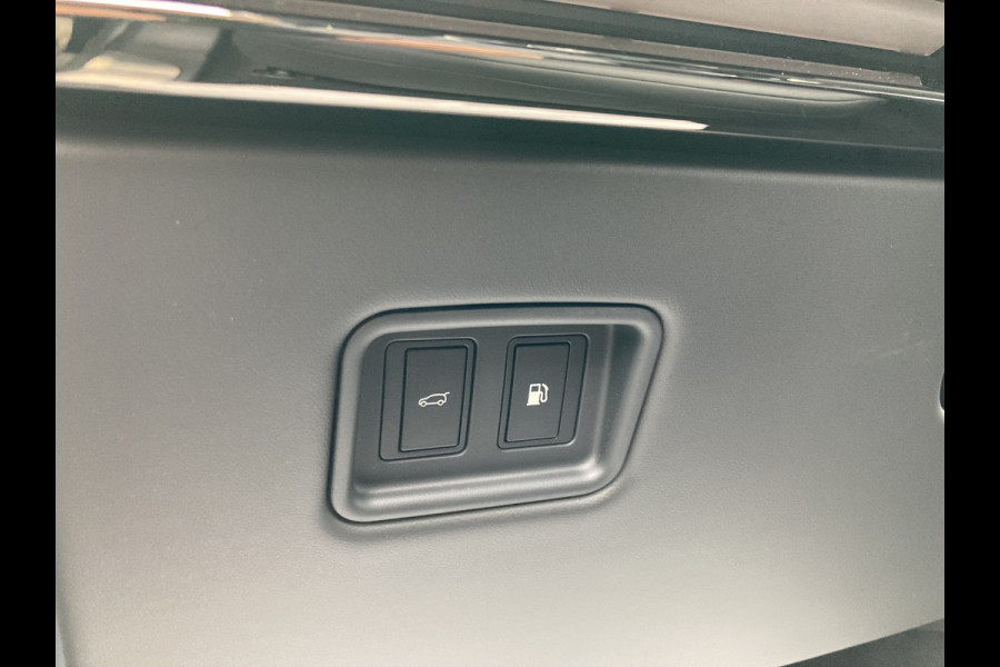 Land Rover Range Rover Sport P460e Dynamic SE PHEV | Direct leverbaar! NL auto | 23” ‘Style 1075’ | Pano schuif-/kanteldak [041CZ] | Meridian™ 3D Surround [025MN] | Walnut houtfineer [088UM] | Elek. trekhaak [028LD] | Cold Climate Pack [072BI
