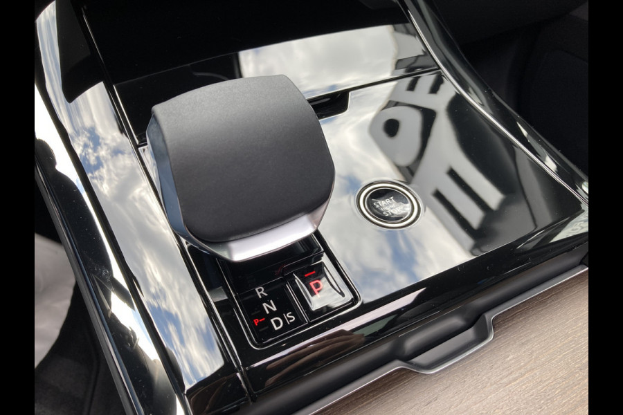 Land Rover Range Rover Sport P460e Dynamic SE PHEV | Direct leverbaar! NL auto | 23” ‘Style 1075’ | Pano schuif-/kanteldak [041CZ] | Meridian™ 3D Surround [025MN] | Walnut houtfineer [088UM] | Elek. trekhaak [028LD] | Cold Climate Pack [072BI