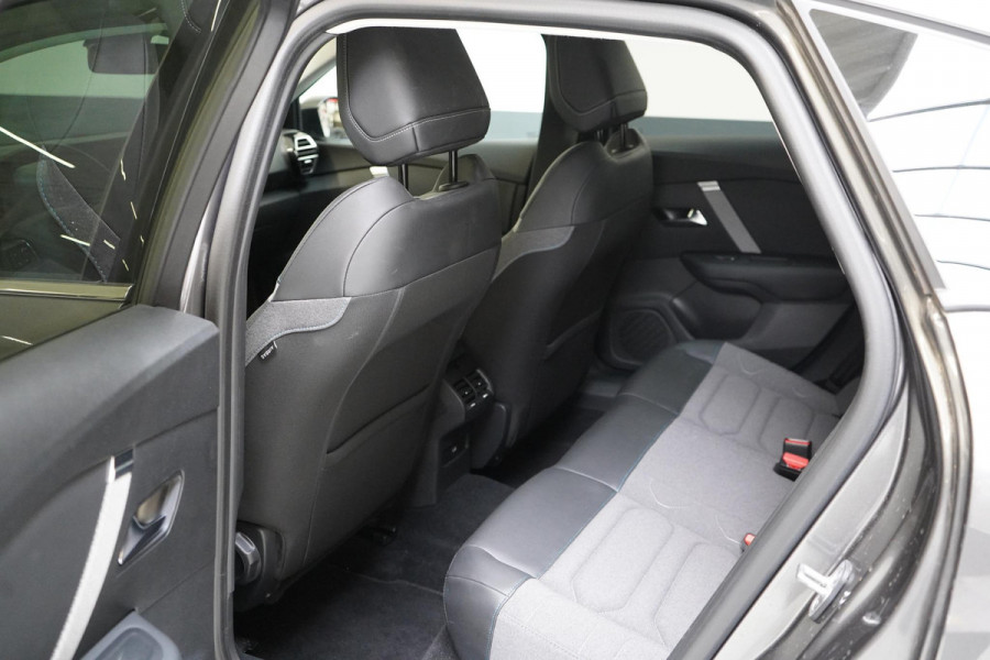 Citroën C4 1.2 Puretech 130pk Feel Pack Automaat | Head up | Navigatie | Achteruitrijcamera | Climate control | Cruise control