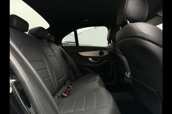 Mercedes-Benz C-Klasse 200d Aut. AMG Sport Ed. 160ps | Multibeam LED | Leder | Trekhaak |