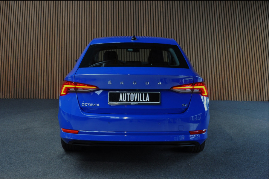 Škoda Octavia 1.4 TSI iV PHEV Head-Up Camera ACC Ambient PDC Keyless Memory