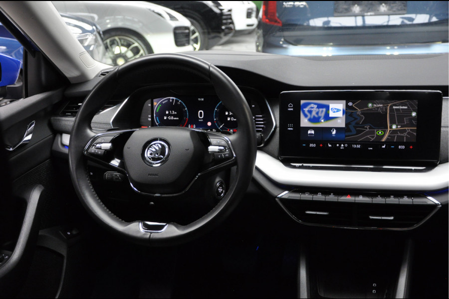 Škoda Octavia 1.4 TSI iV PHEV Head-Up Camera ACC Ambient PDC Keyless Memory