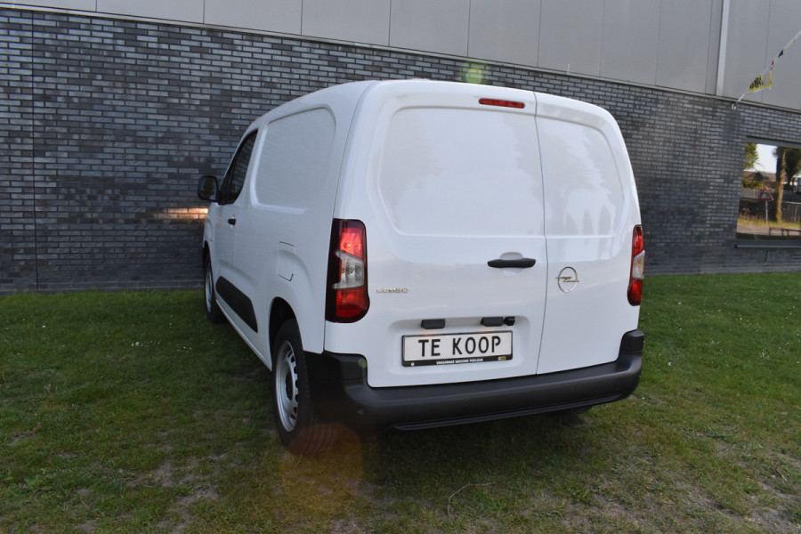 Opel Combo 1.5 BlueHDi 130 S&S L1 Euro 6 Automaat diesel Navigatie applecarplay