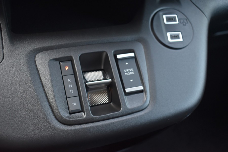 Opel Combo 1.5 BlueHDi 130 S&S L1 Euro 6 Automaat diesel Navigatie applecarplay