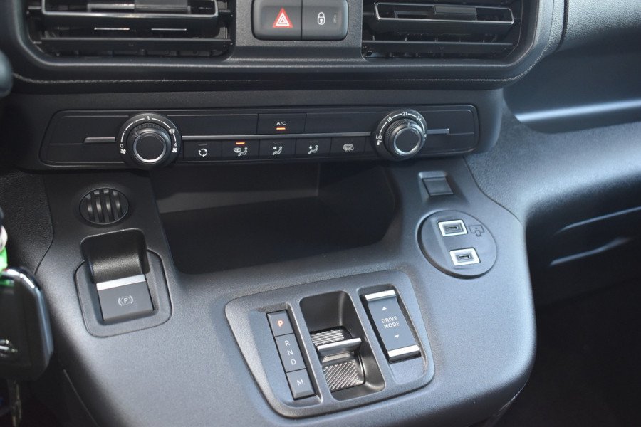 Opel Combo 1.5 BlueHDi 130 S&S L1 Euro 6 Automaat diesel Navigatie applecarplay